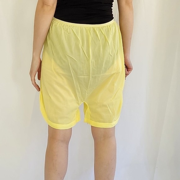 70s Yellow Slip‎ Shorts - Picture 3 of 3